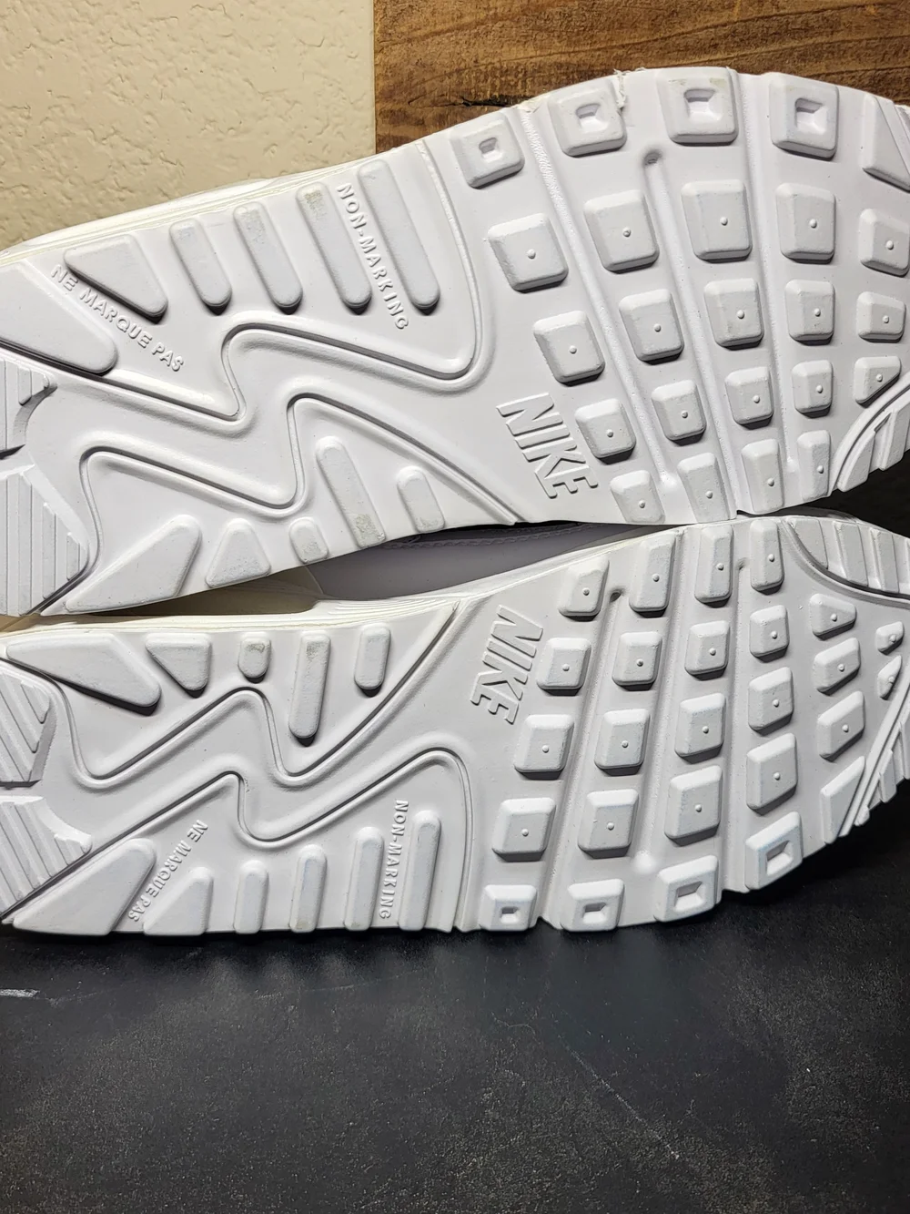 Nike classic women